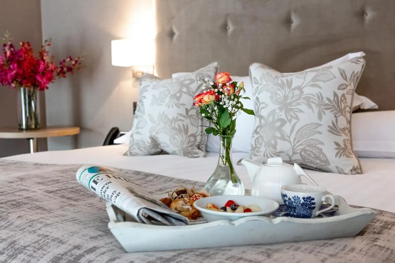 ****  Hotel Gleesons Townhouse Booterstown Dublin Irland